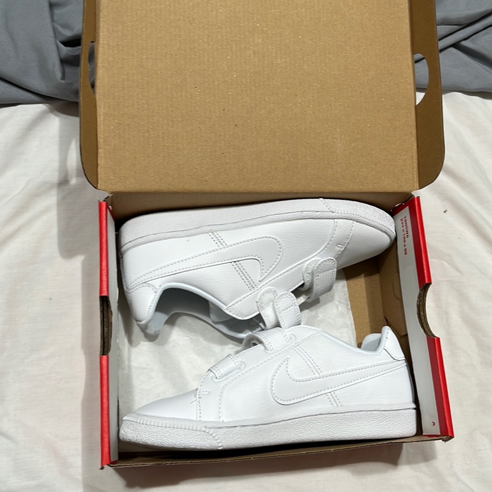 Kids shoes